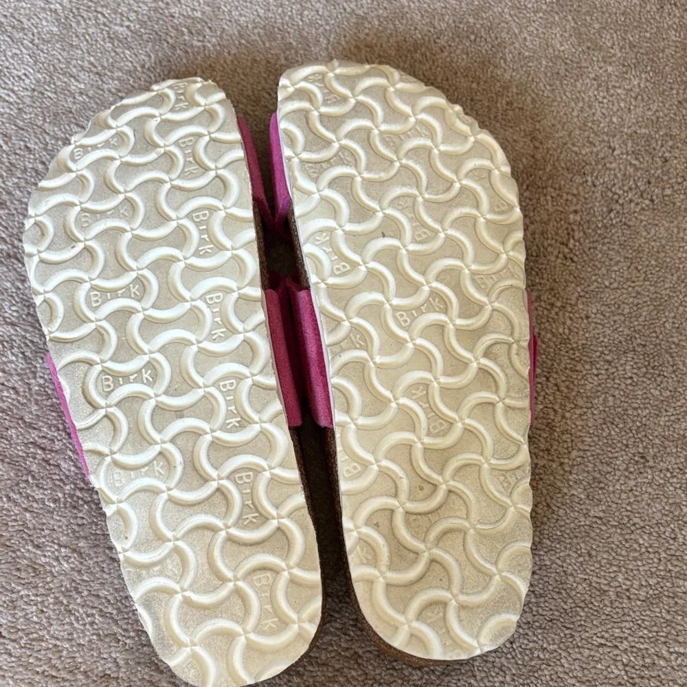 Birkenstock Women's Fuchsia Sandals - Picture 4 of 4